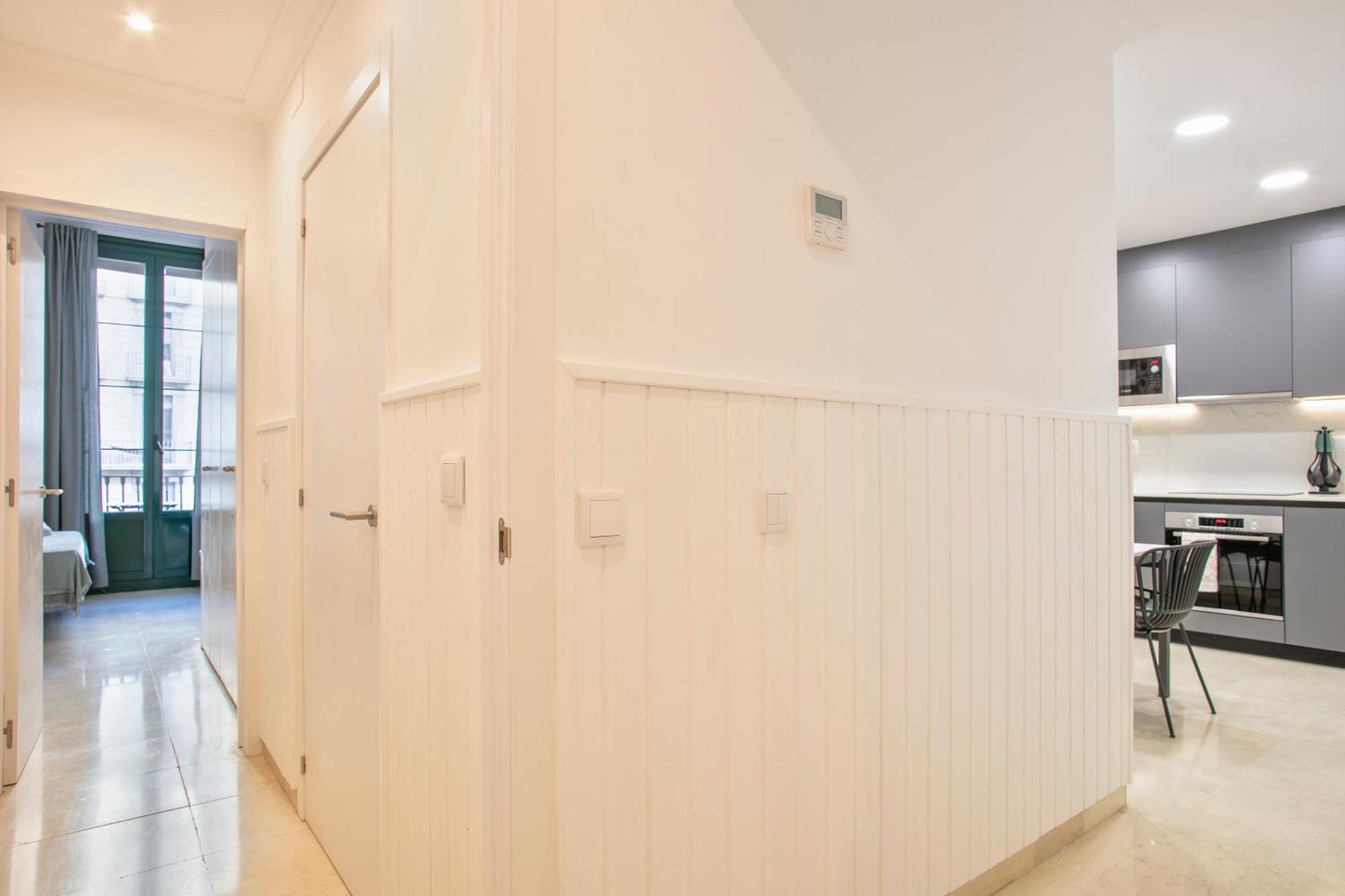 Anton'S Downtown Apartment Барселона Екстериор снимка
